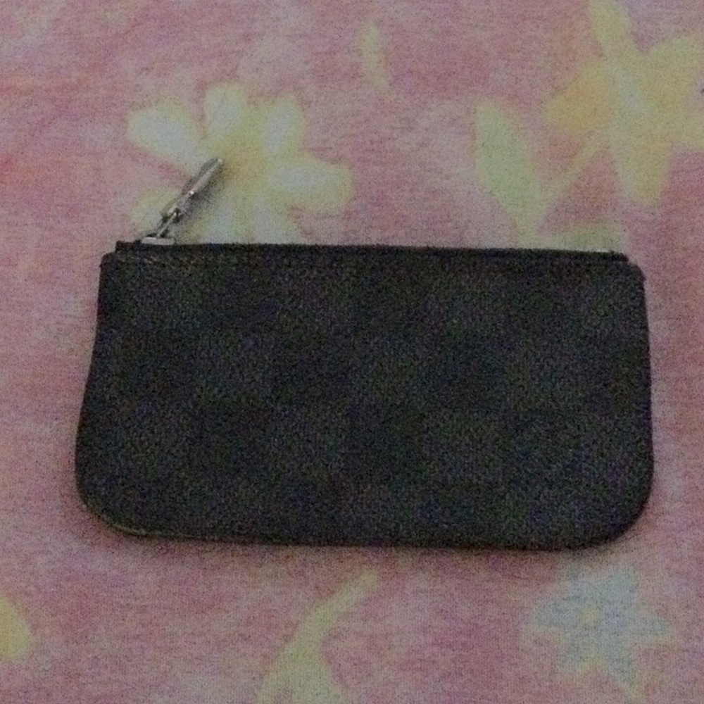 Louis Vuitton Damier Key Pouch